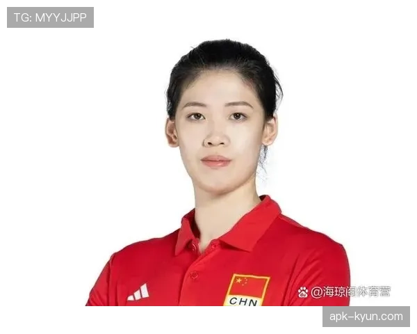 李盈莹随手拎的包，我一年的外卖费都不够